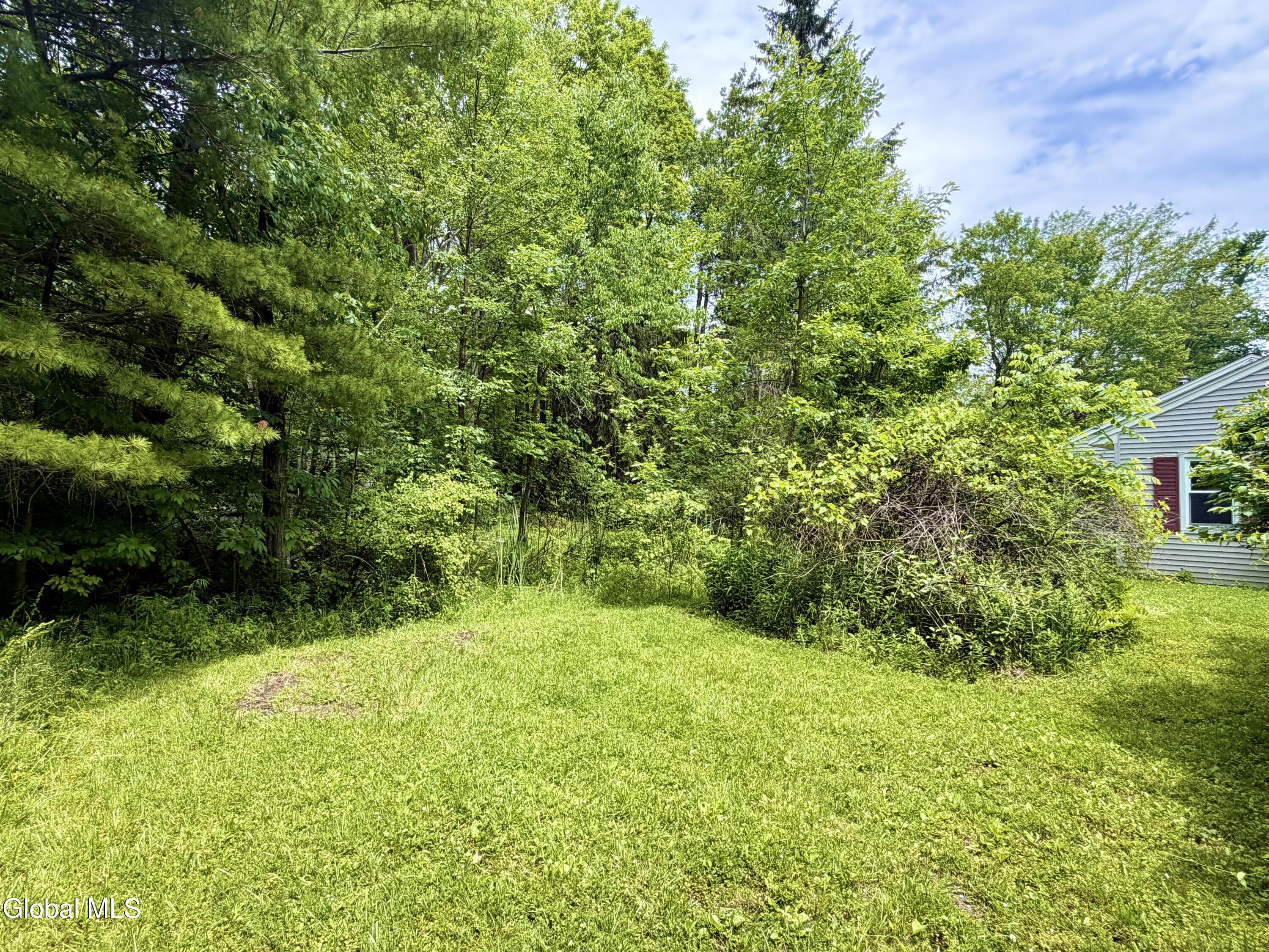 166 Potter Road Amsterdam NY 12010