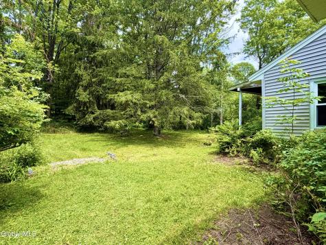 166 Potter Road Amsterdam NY 12010