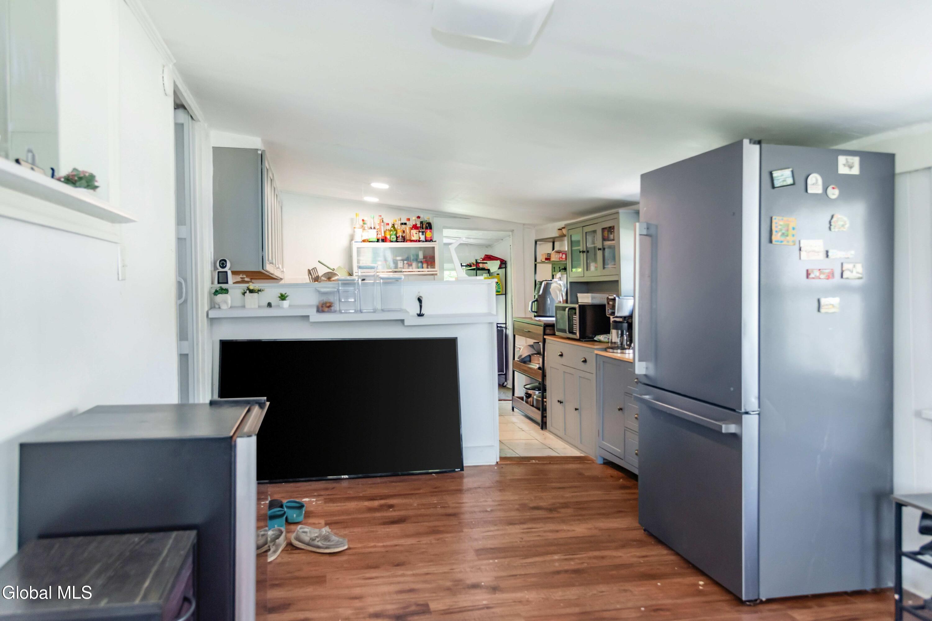 17 Katherine Road Albany NY 12205