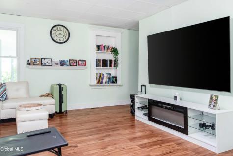 17 Katherine Road Albany NY 12205
