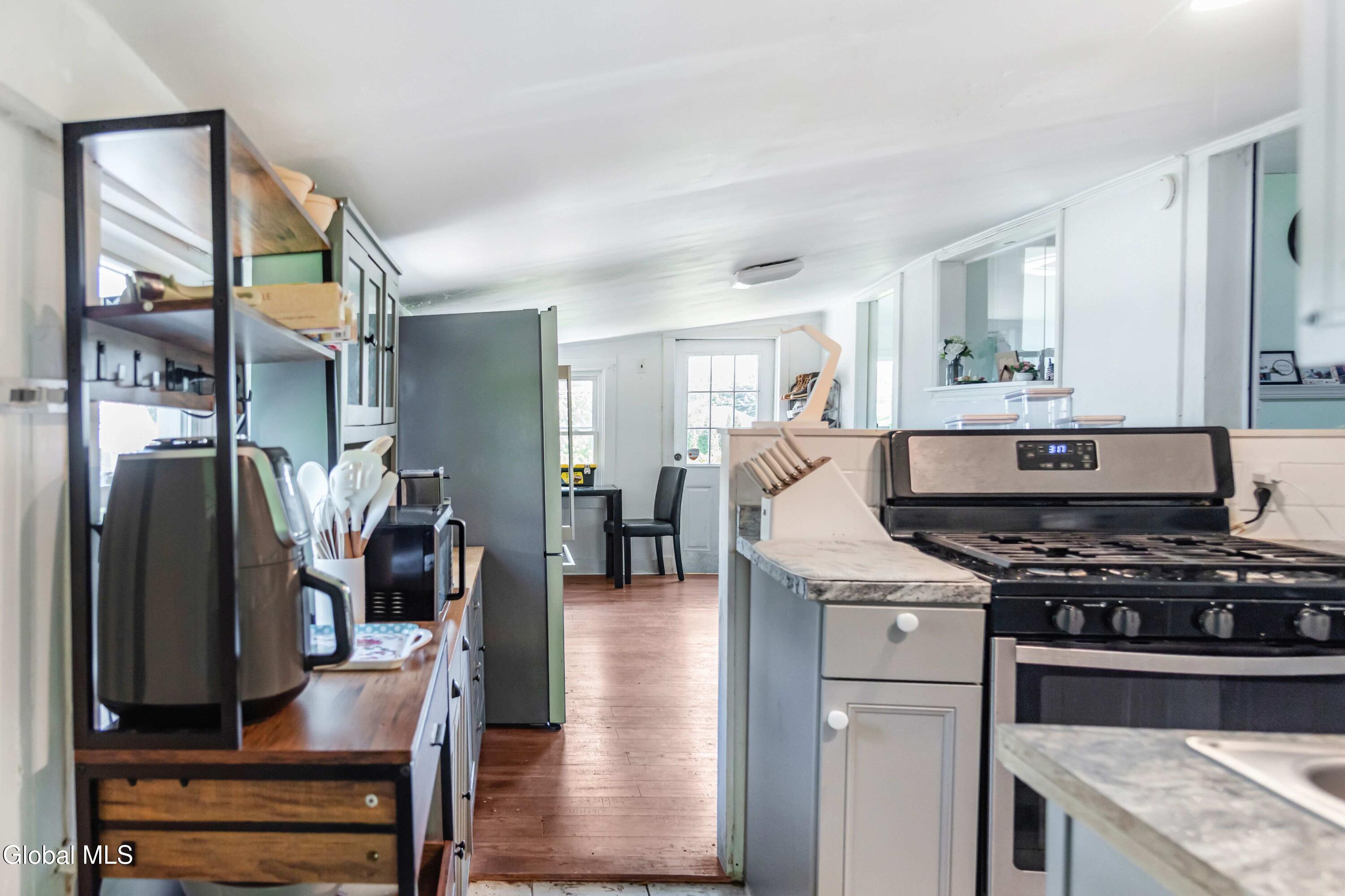 17 Katherine Road Albany NY 12205