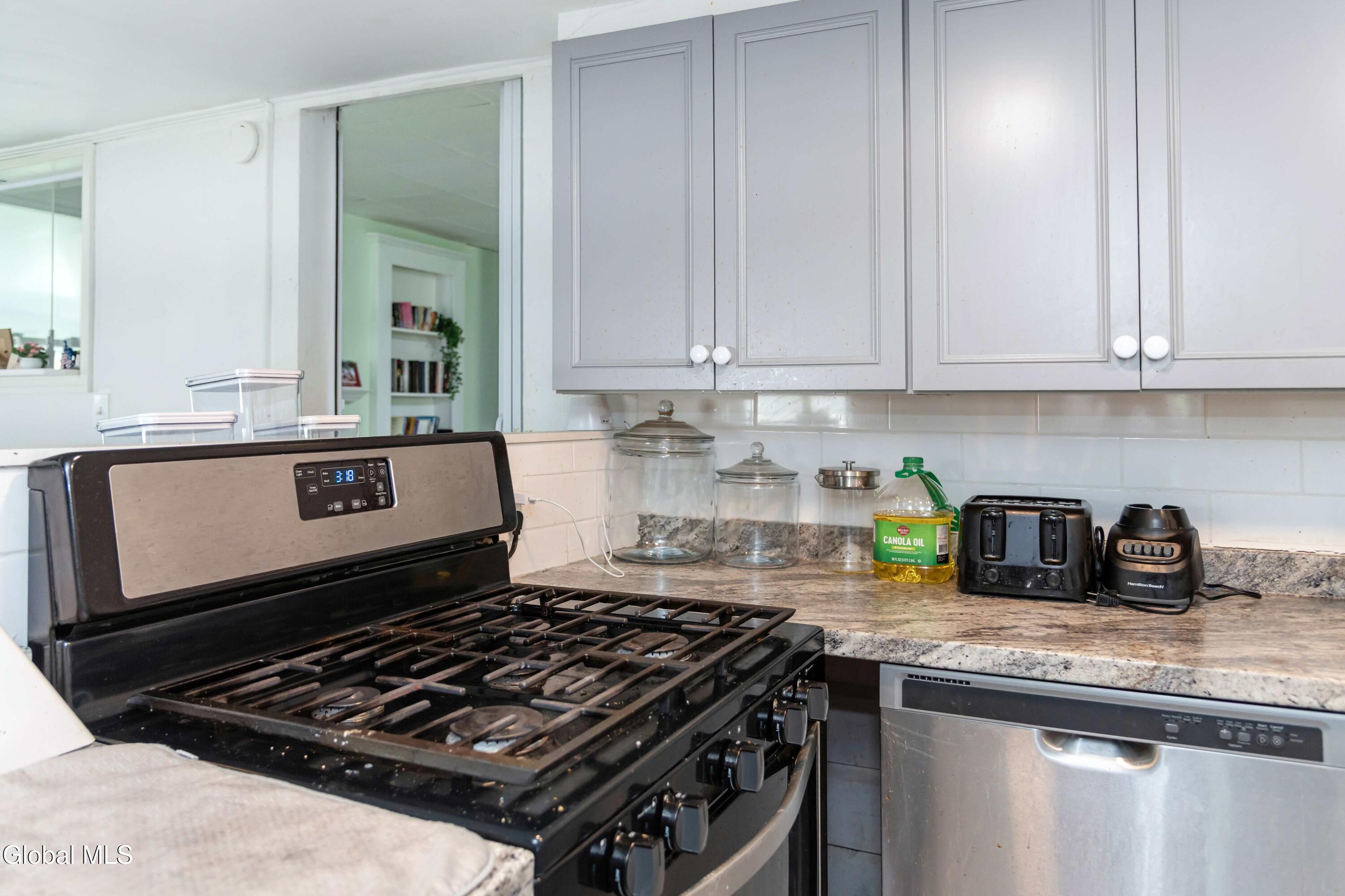17 Katherine Road Albany NY 12205