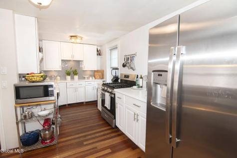1431 Route 9 Halfmoon NY 12065