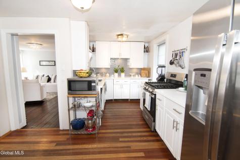 1431 Route 9 Halfmoon NY 12065