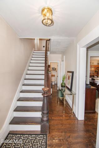 1431 Route 9 Halfmoon NY 12065