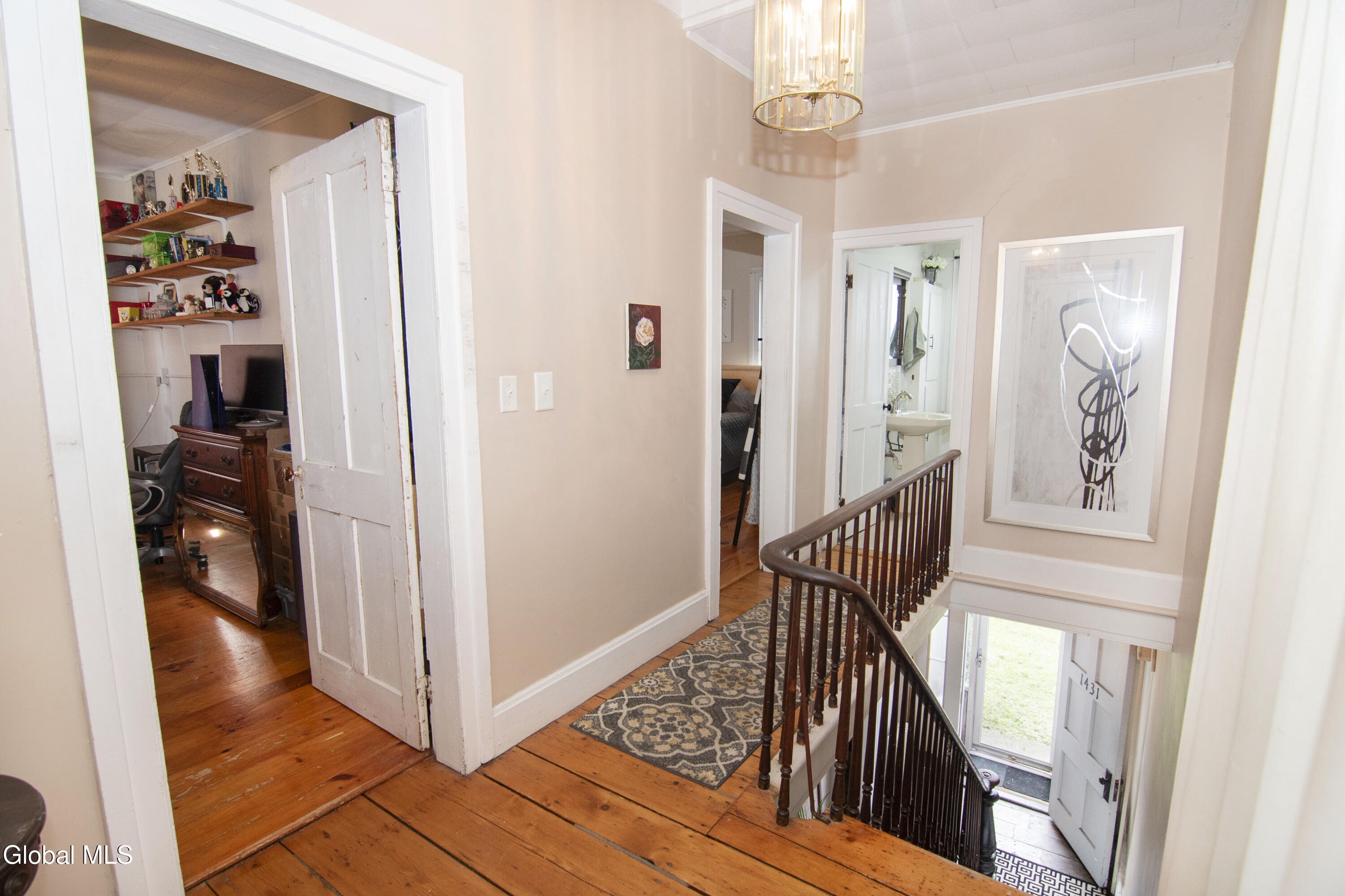 1431 Route 9 Halfmoon NY 12065