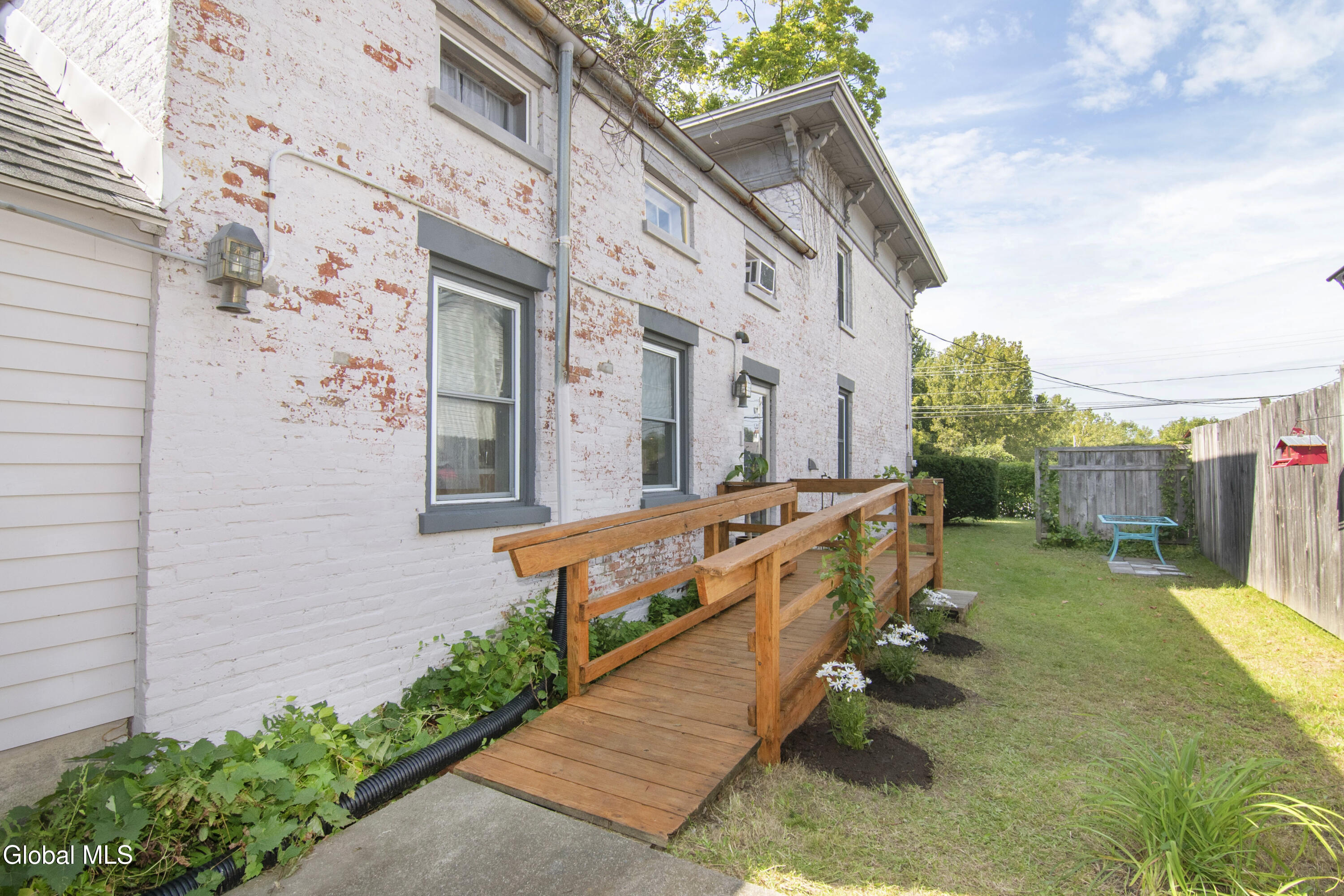 1431 Route 9 Halfmoon NY 12065