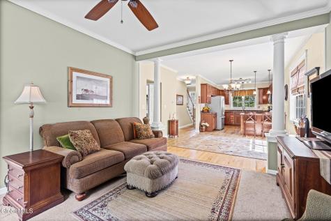 19 Revere Run Mechanicville NY 12118