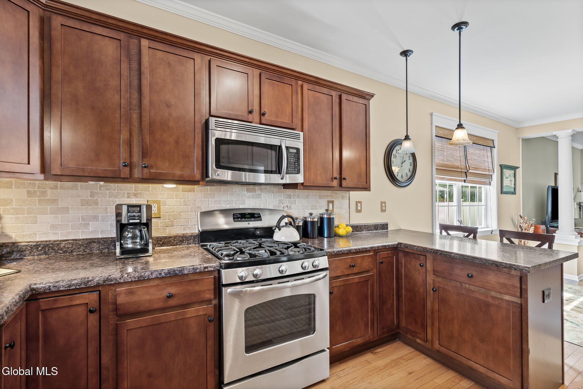 19 Revere Run Mechanicville NY 12118