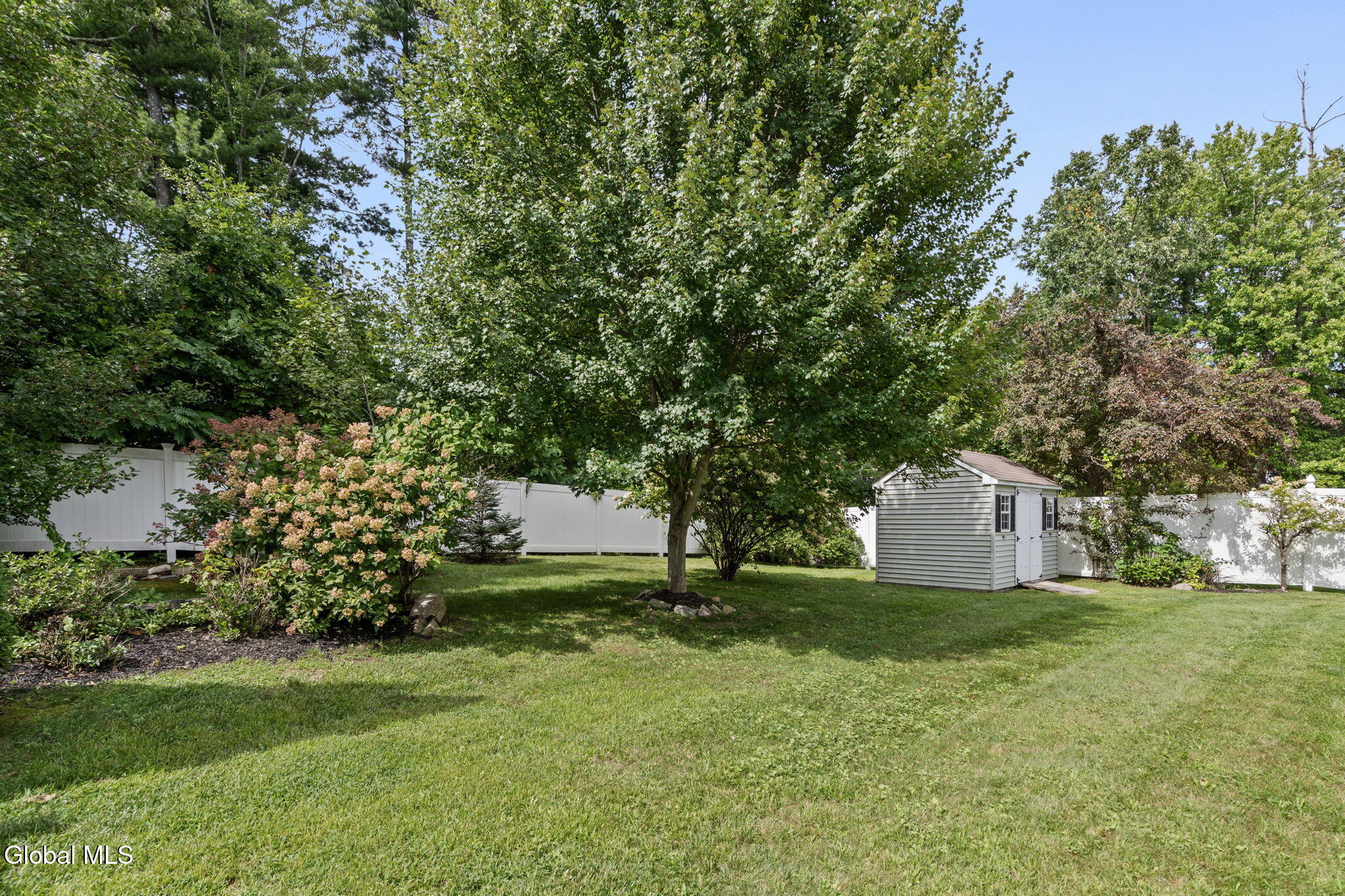19 Revere Run Mechanicville NY 12118