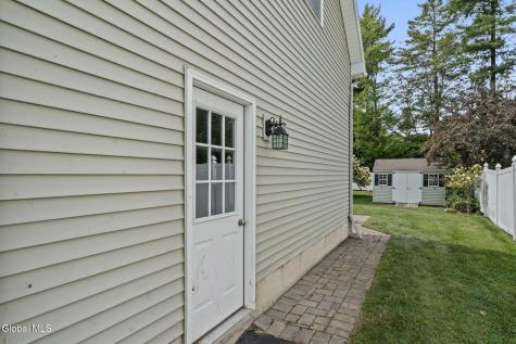 19 Revere Run Mechanicville NY 12118