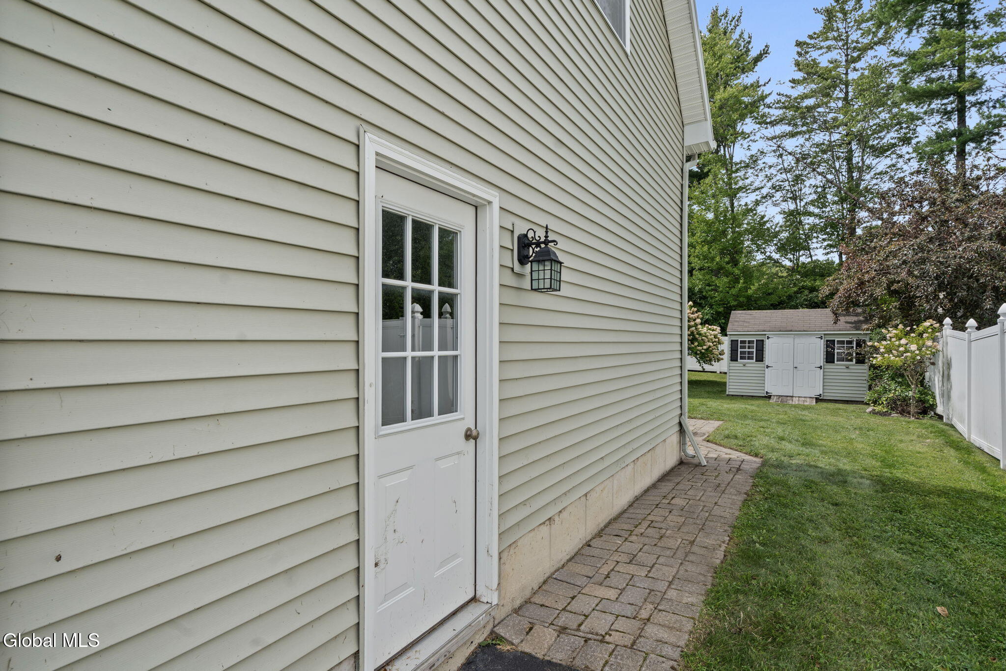 19 Revere Run Mechanicville NY 12118