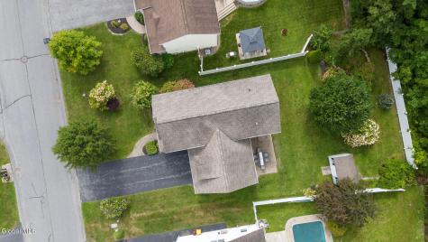 19 Revere Run Mechanicville NY 12118