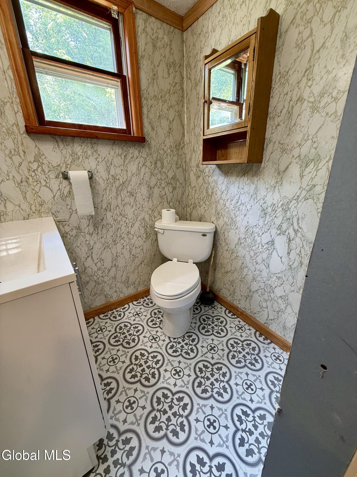 34 Mallory Avenue Queensbury NY 12804