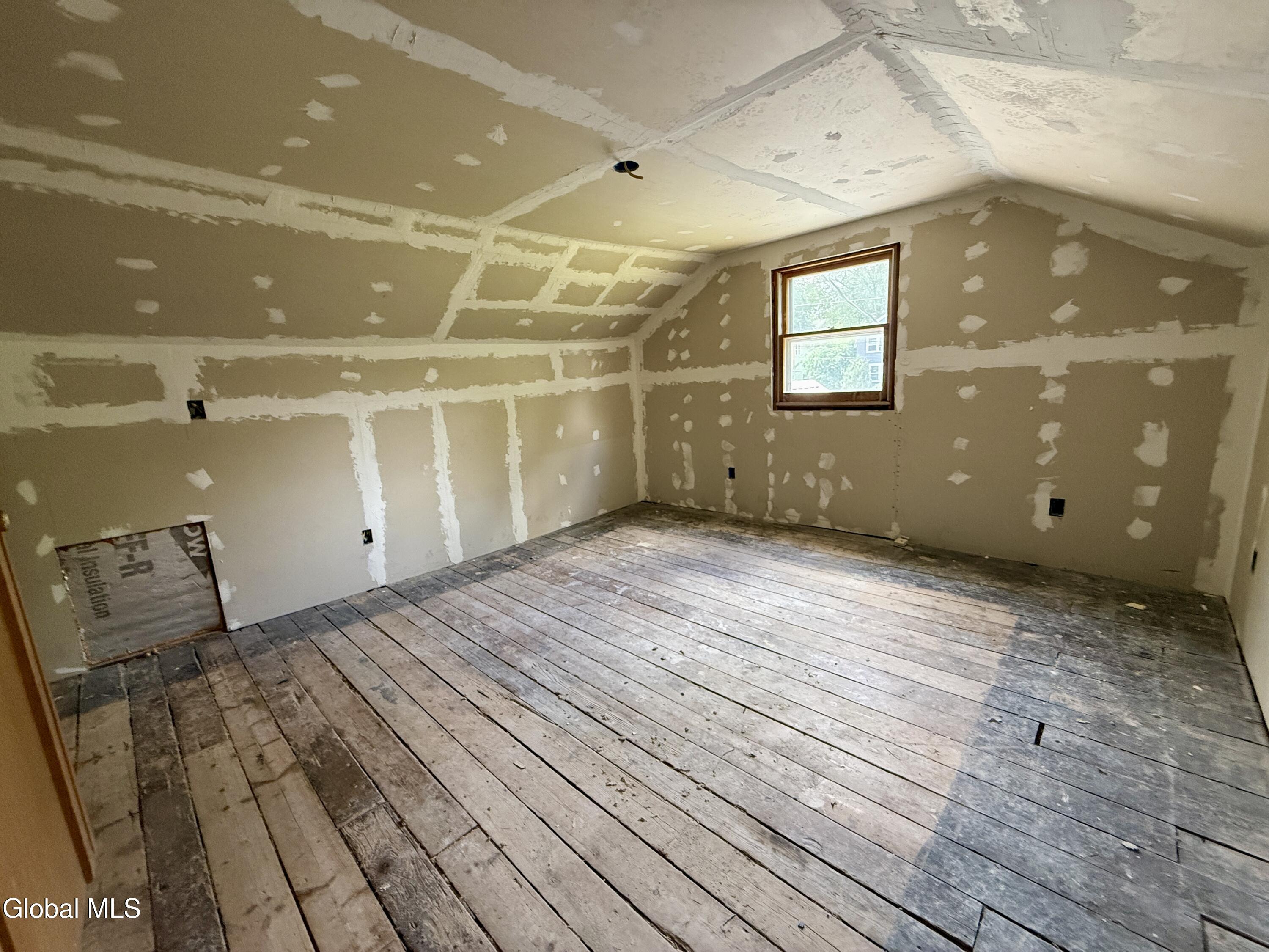 34 Mallory Avenue Queensbury NY 12804