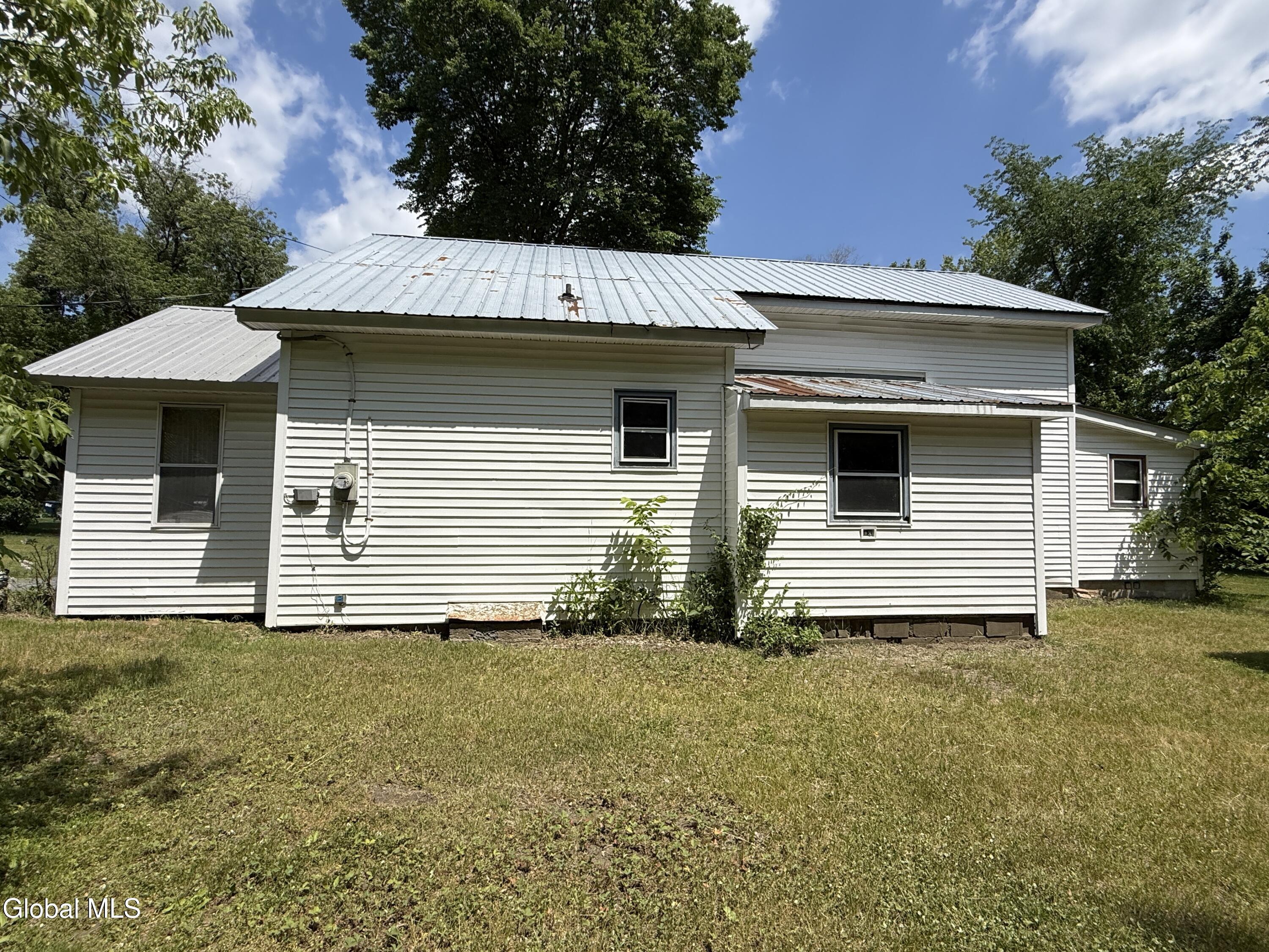 34 Mallory Avenue Queensbury NY 12804