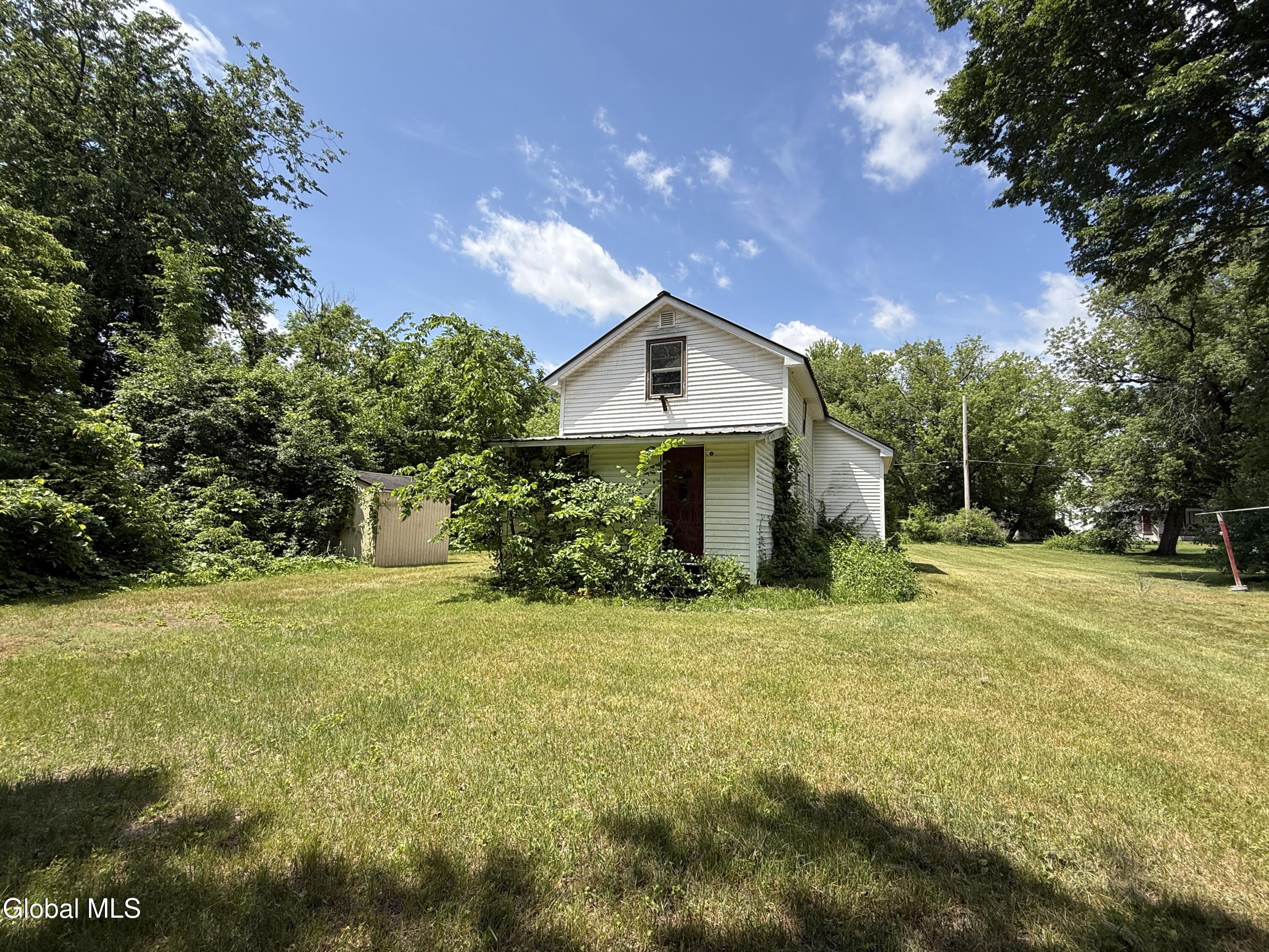 34 Mallory Avenue Queensbury NY 12804