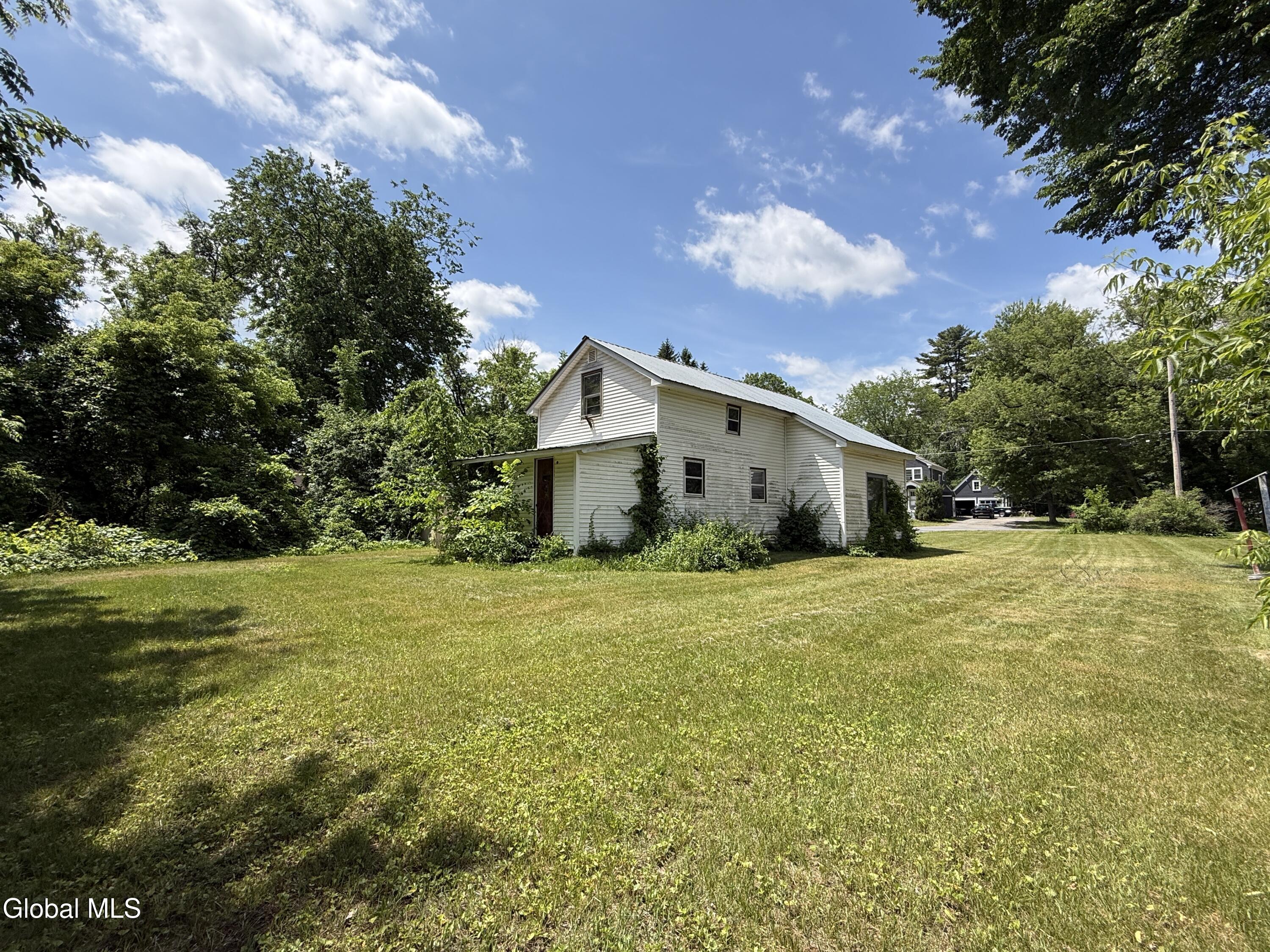 34 Mallory Avenue Queensbury NY 12804