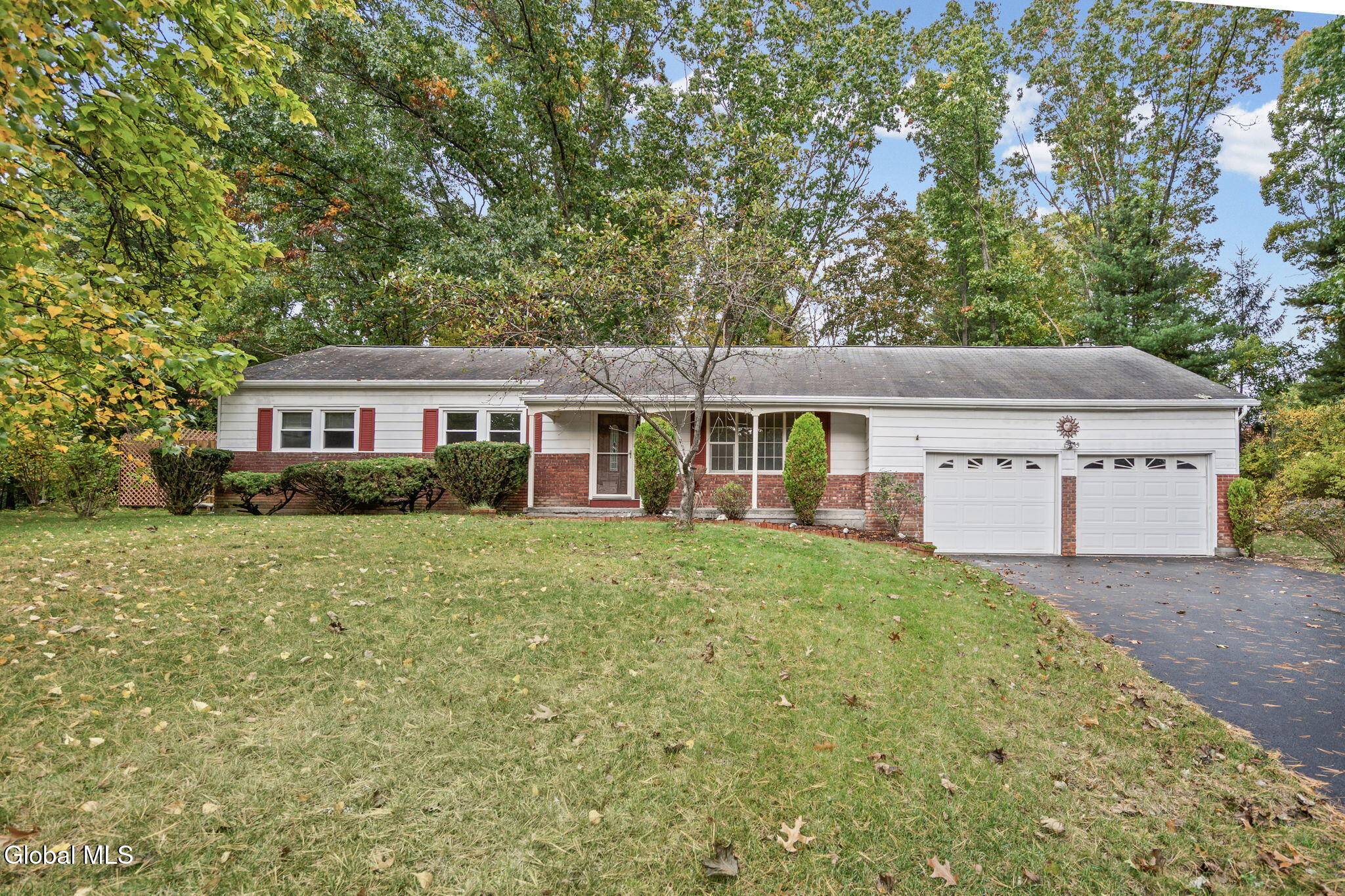 6 Holly Court Ballston Lake NY 12019