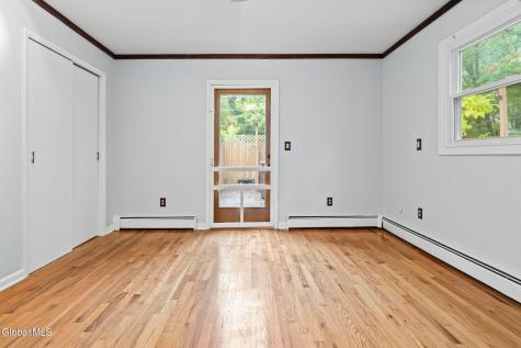 6 Holly Court Ballston Lake NY 12019