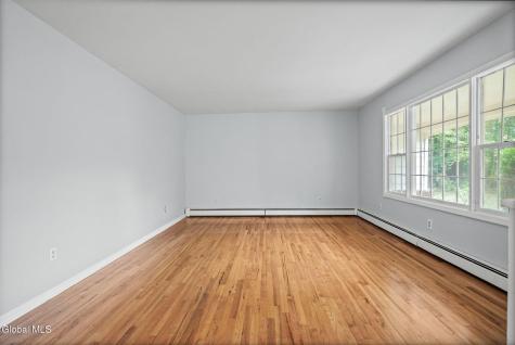 6 Holly Court Ballston Lake NY 12019