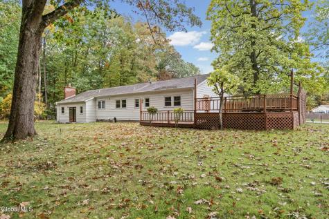 6 Holly Court Ballston Lake NY 12019