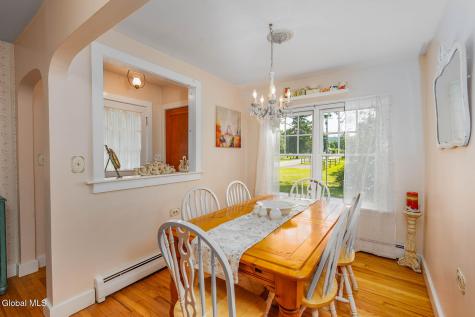 42 Spring Street Cambridge NY 12816