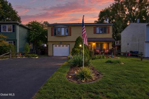 75 Homewood Avenue Watervliet NY 12189