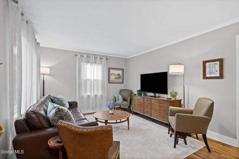 18 Oxford Road Albany NY 12203