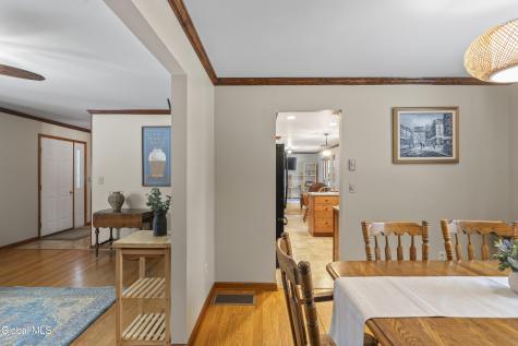 4 Queen Diana Lane Queensbury NY 12804