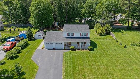 4 Queen Diana Lane Queensbury NY 12804