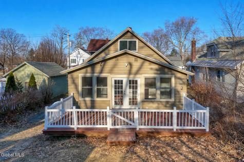 1418 Garner Avenue Schenectady NY 12309