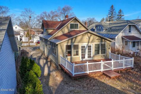1418 Garner Avenue Schenectady NY 12309