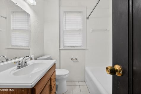 1418 Garner Avenue Schenectady NY 12309