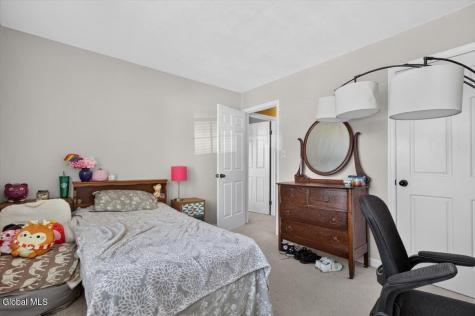 3 Glenmore Avenue Saratoga Springs NY 12866