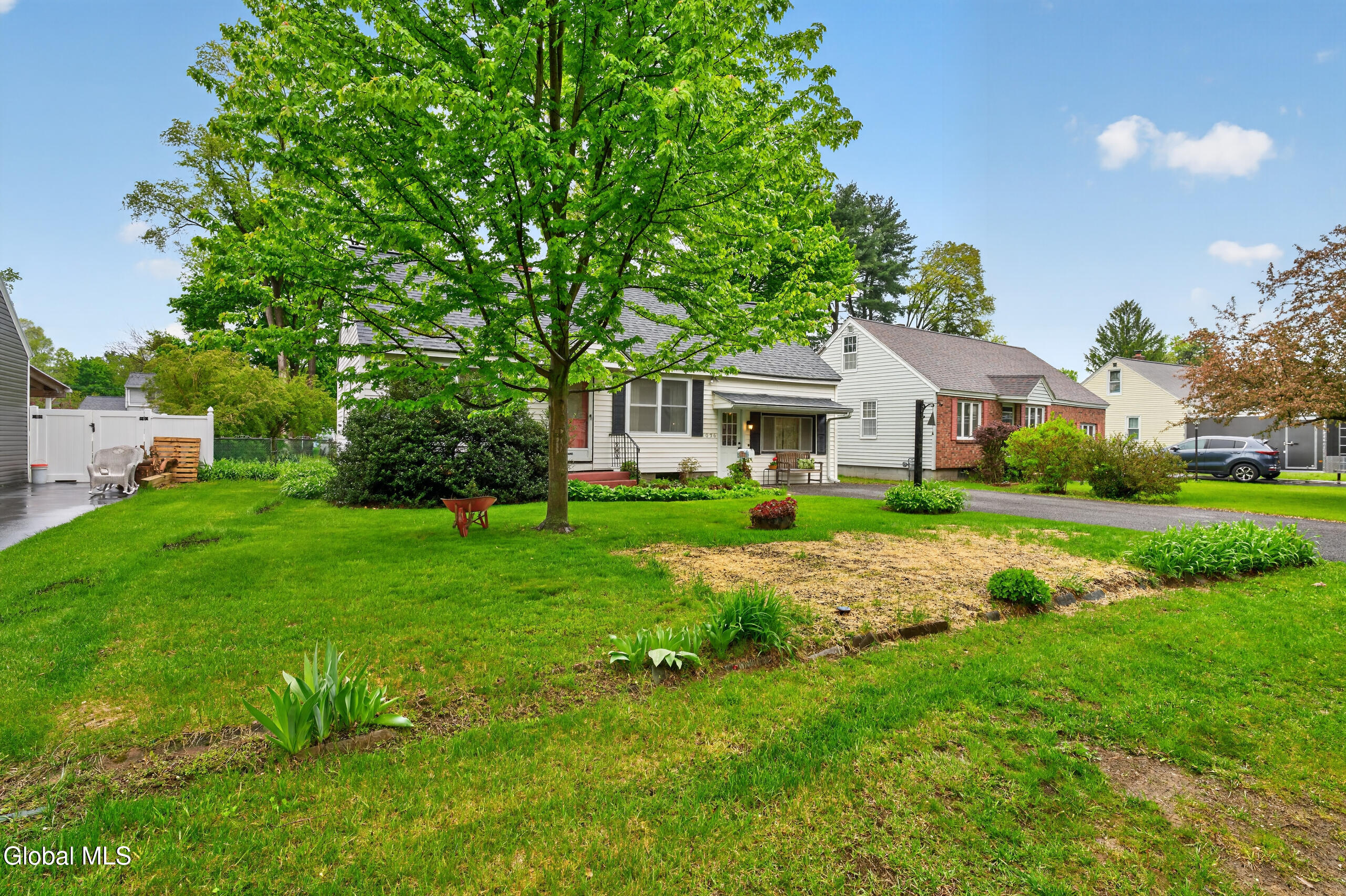 1026 Dudley Road Schenectady NY 12303