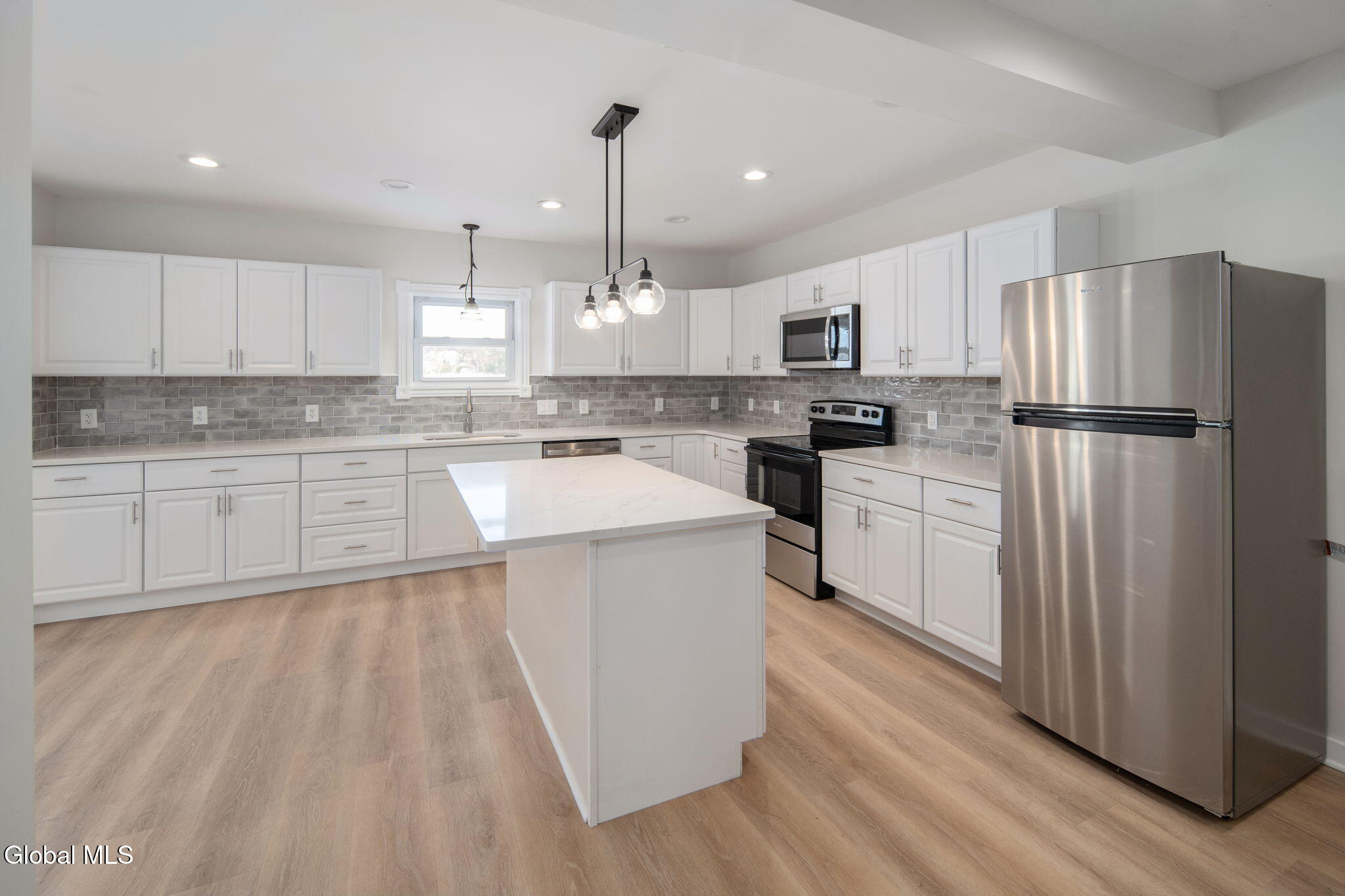 27 Plank Road Troy NY 12182