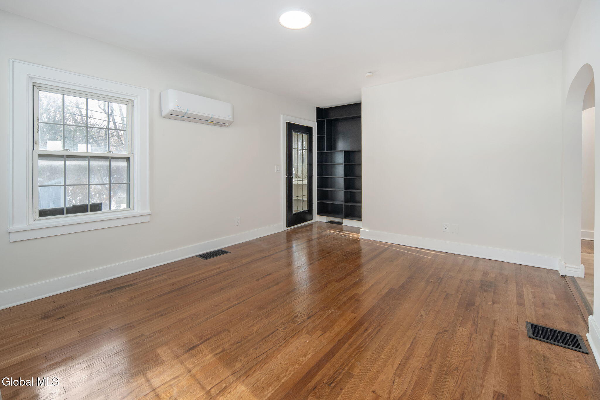 27 Plank Road Troy NY 12182