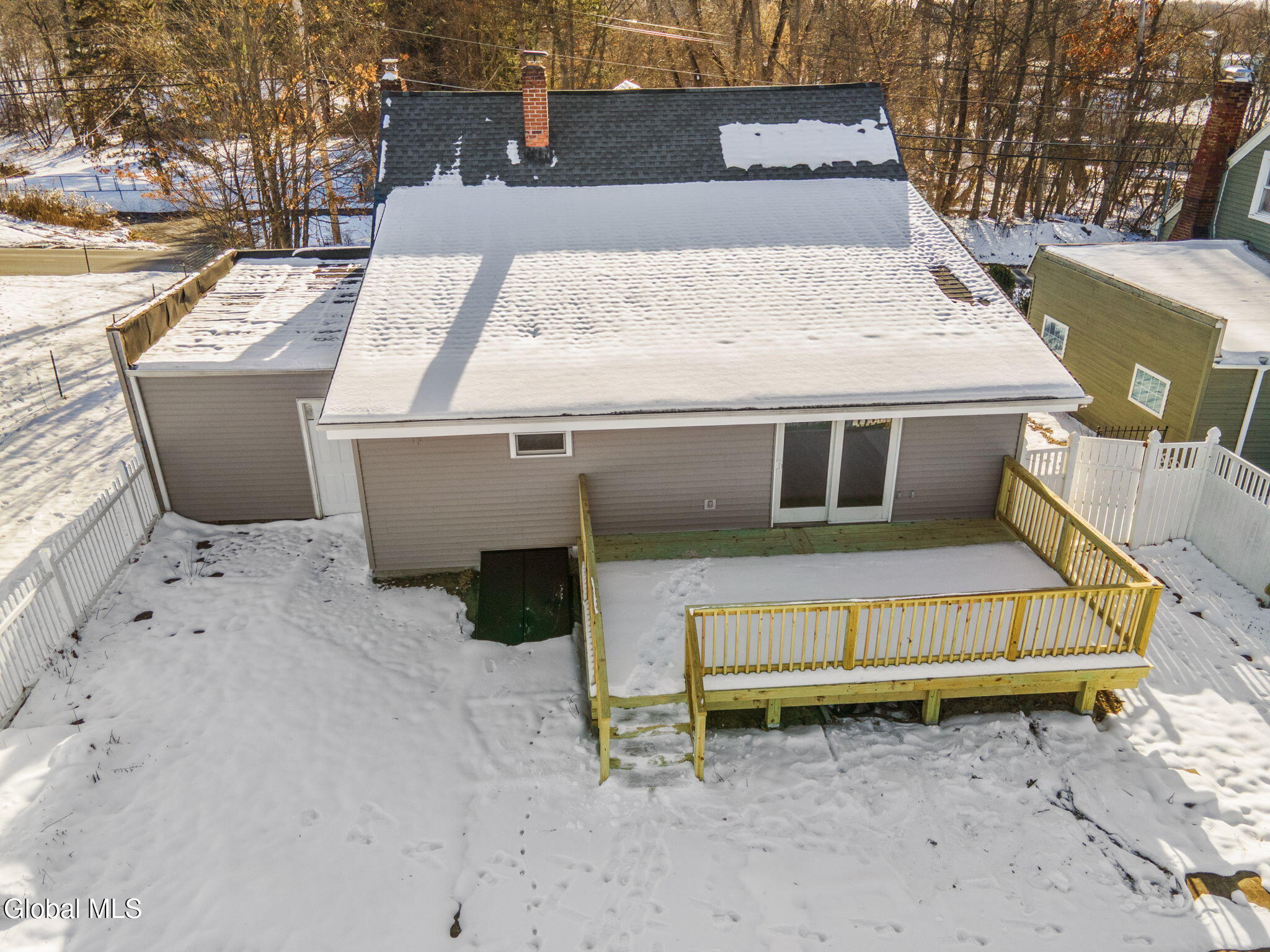 27 Plank Road Troy NY 12182