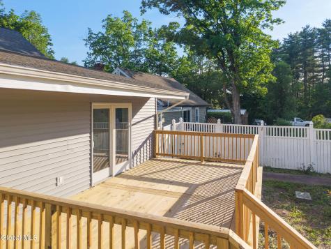 27 Plank Road Troy NY 12182