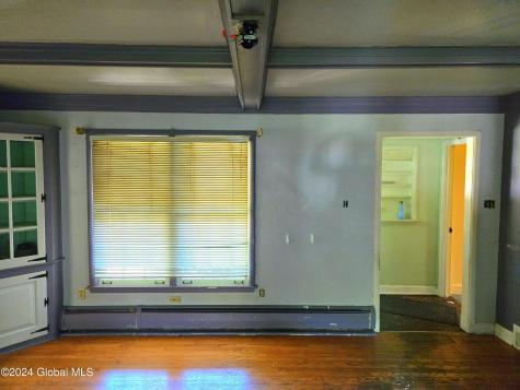 897 8th Avenue Troy NY 12182