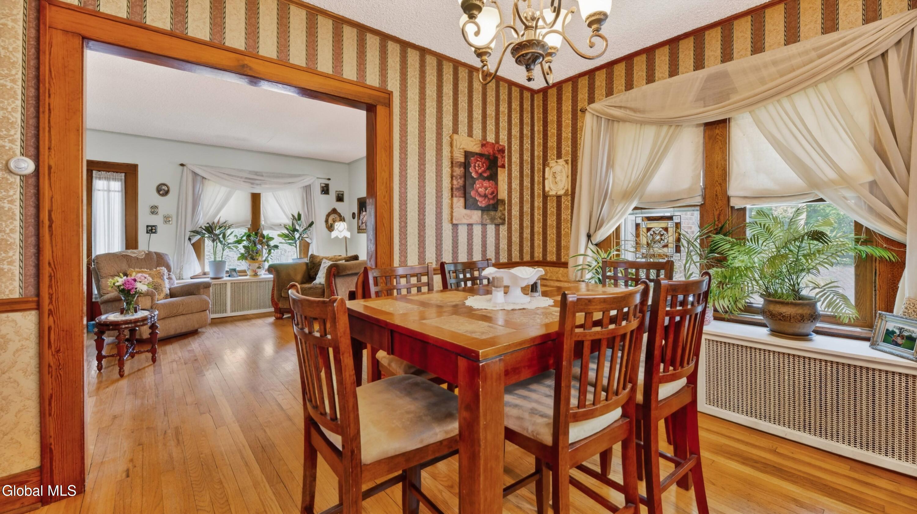 158 Brookside Avenue Amsterdam NY 12010