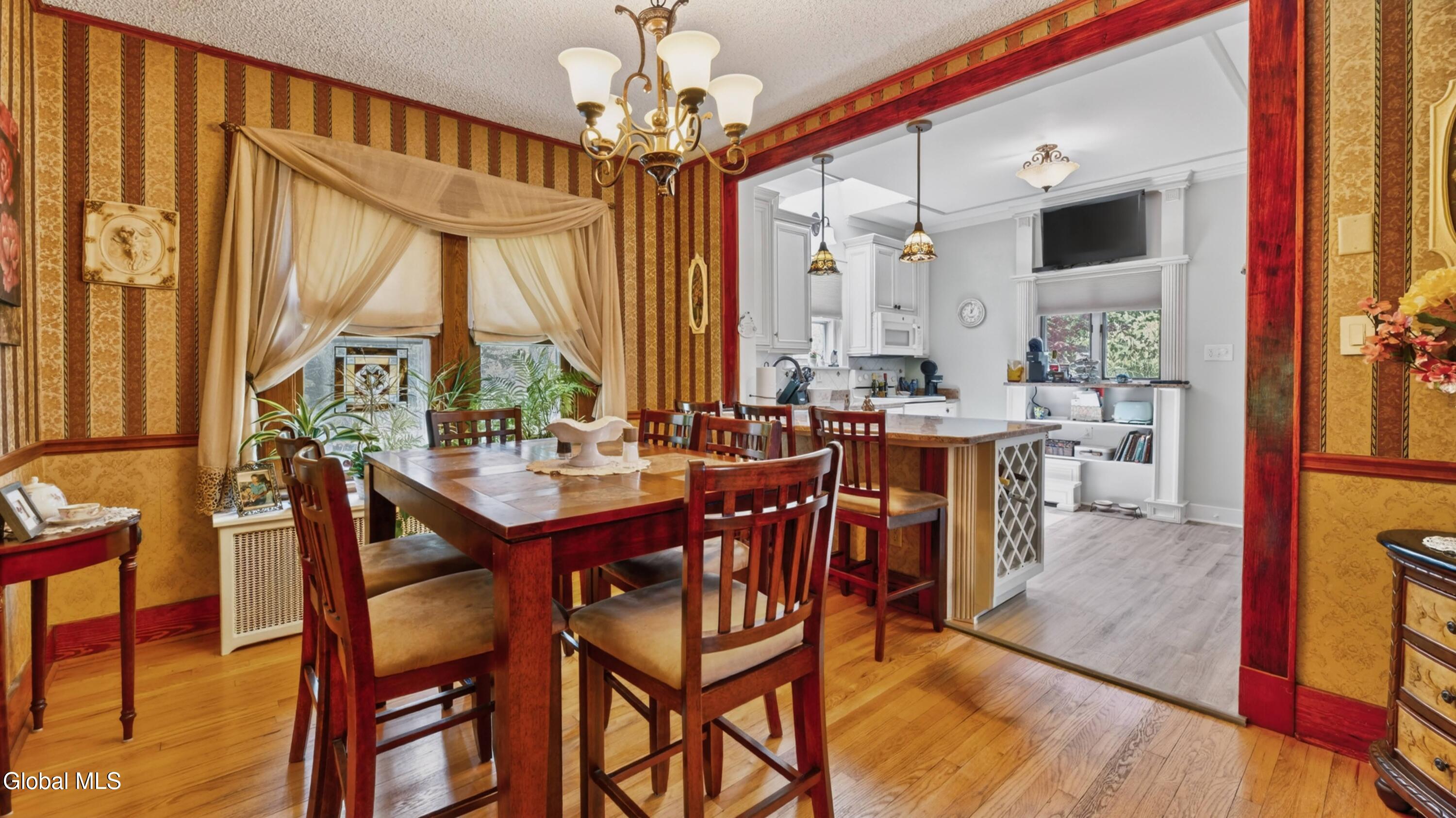 158 Brookside Avenue Amsterdam NY 12010