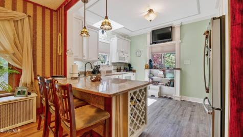 158 Brookside Avenue Amsterdam NY 12010