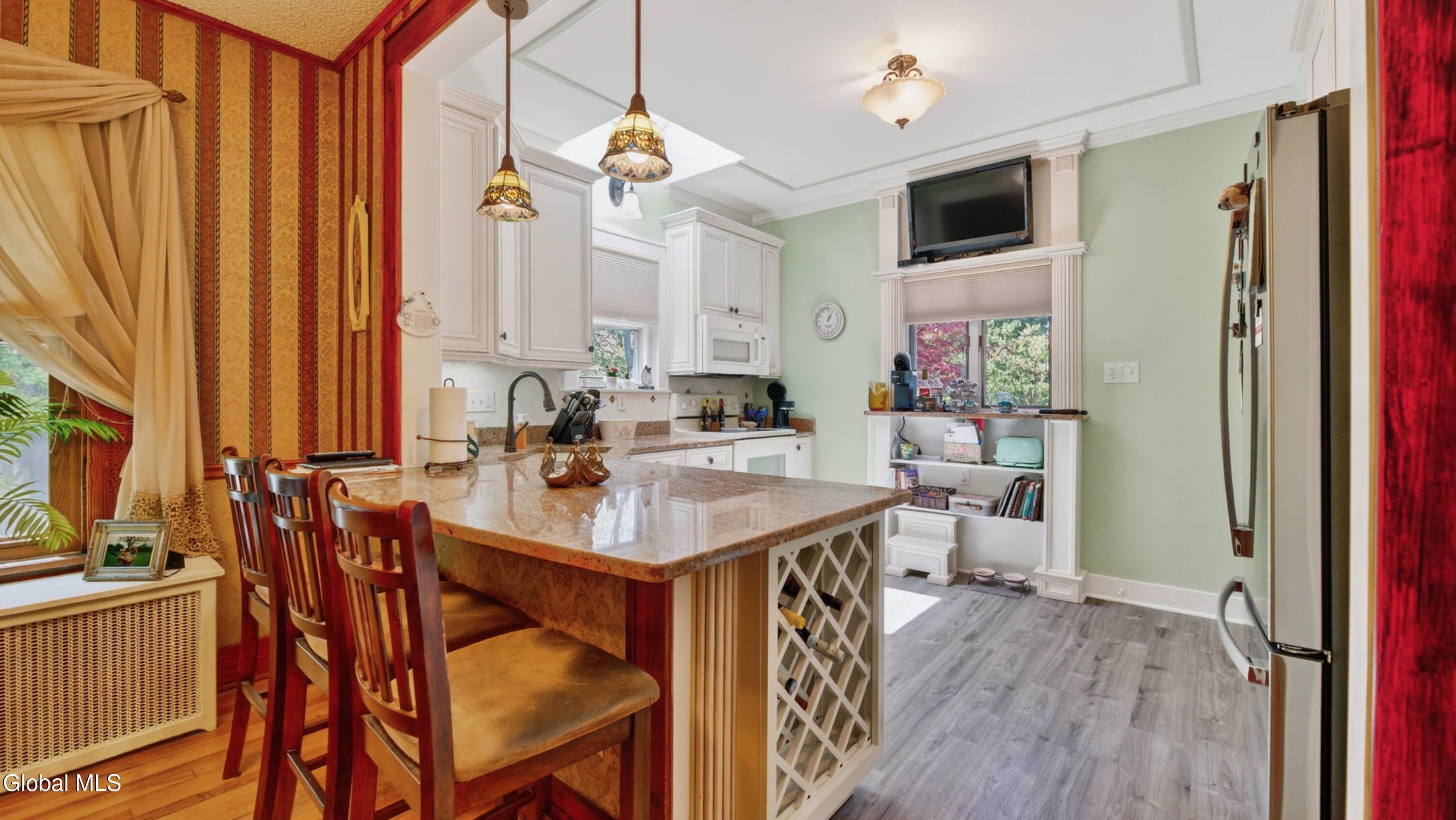158 Brookside Avenue Amsterdam NY 12010