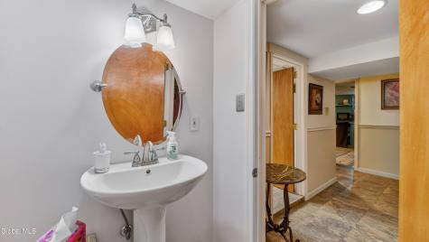 158 Brookside Avenue Amsterdam NY 12010