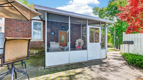 158 Brookside Avenue Amsterdam NY 12010