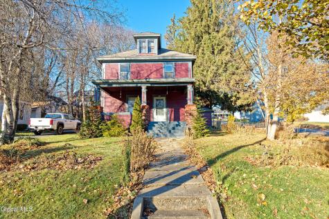 18 1ST Avenue Mayfield NY 12117
