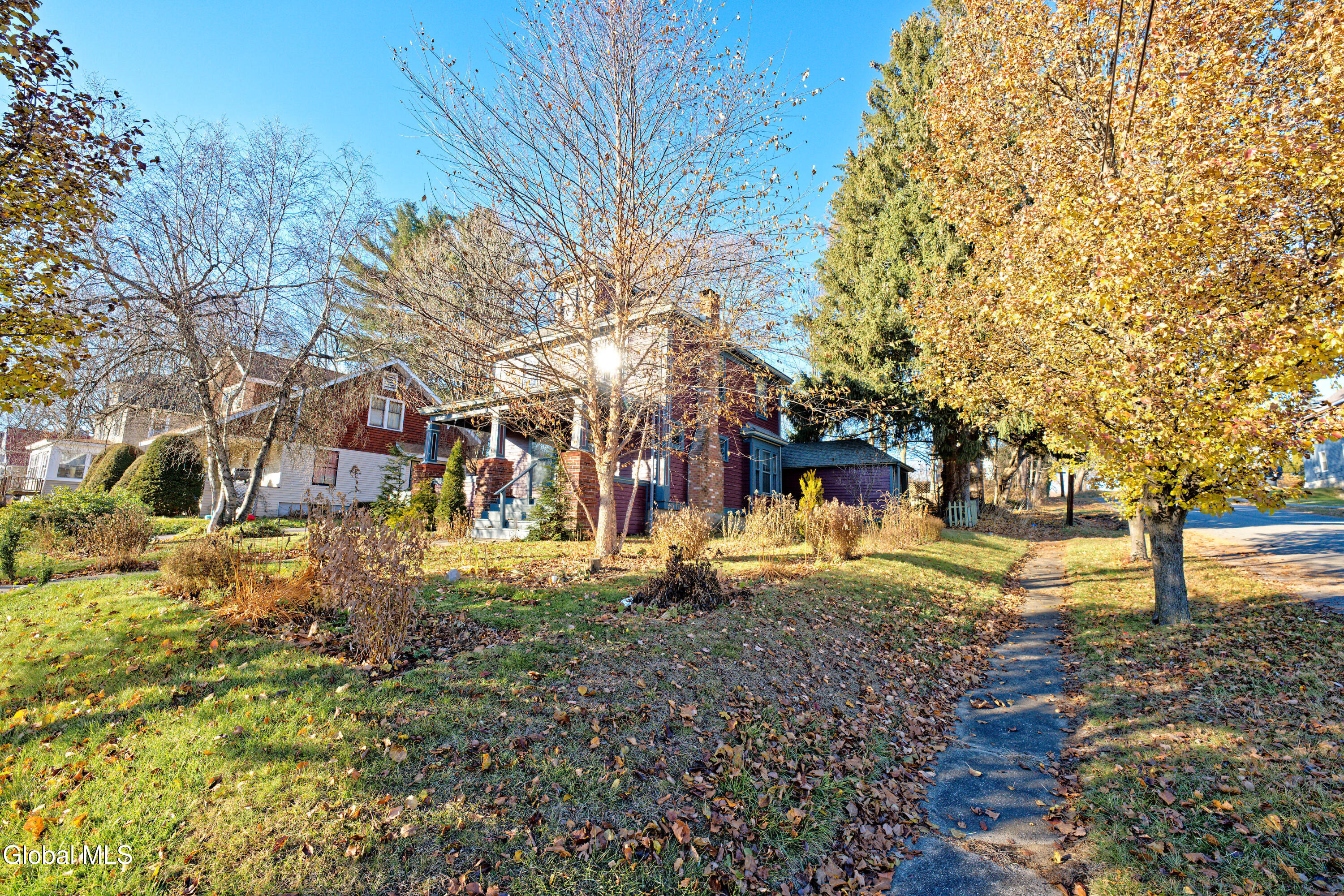 18 1st Avenue Mayfield NY 12117