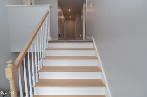 21 Tisdale Lane Clifton Park NY 12065